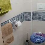 Intero Con Giardino E Colazione Dario * Parme