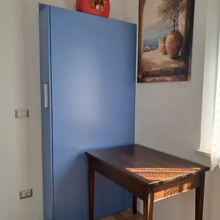 Apartment Intero Con Giardino E Colazione Dario *