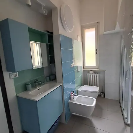 Intero Con Giardino E Colazione Dario Apartment Parma