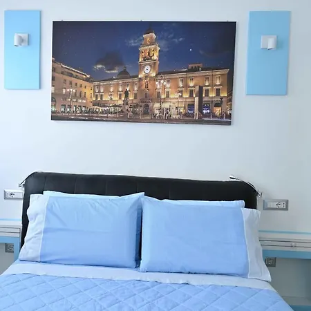 Intero Con Giardino E Colazione Dario Apartman Parma