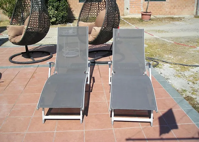 Intero Con Giardino E Colazione Dario *