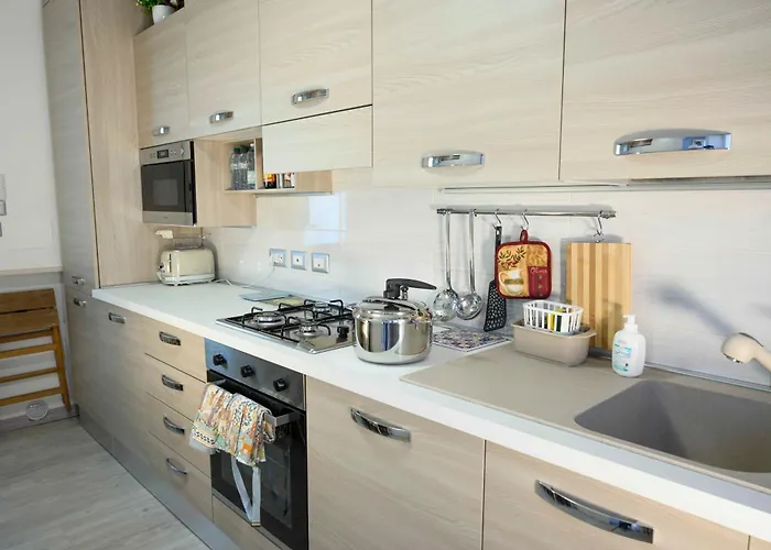 Apartment Intero Con Giardino E Colazione Dario