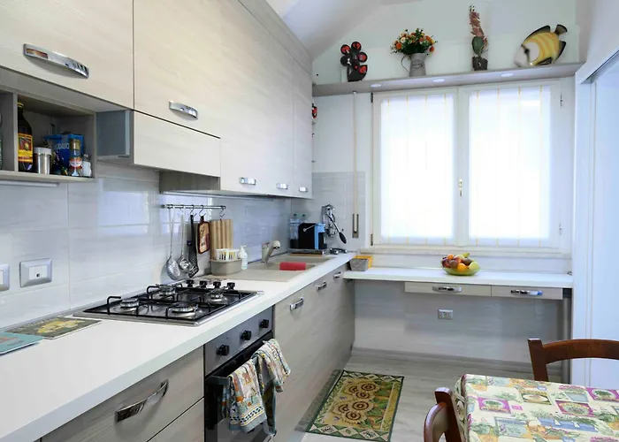 Apartment Intero Con Giardino E Colazione Dario *