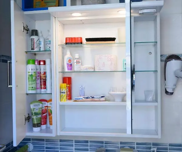 Intero Con Giardino E Colazione Dario Apartment Parma